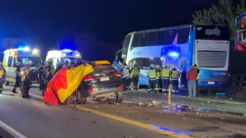 Fatal accidente de tránsito entre un bus y un vehículo deja cuatro fallecidos en Concepción: Dos de ellos eran niños