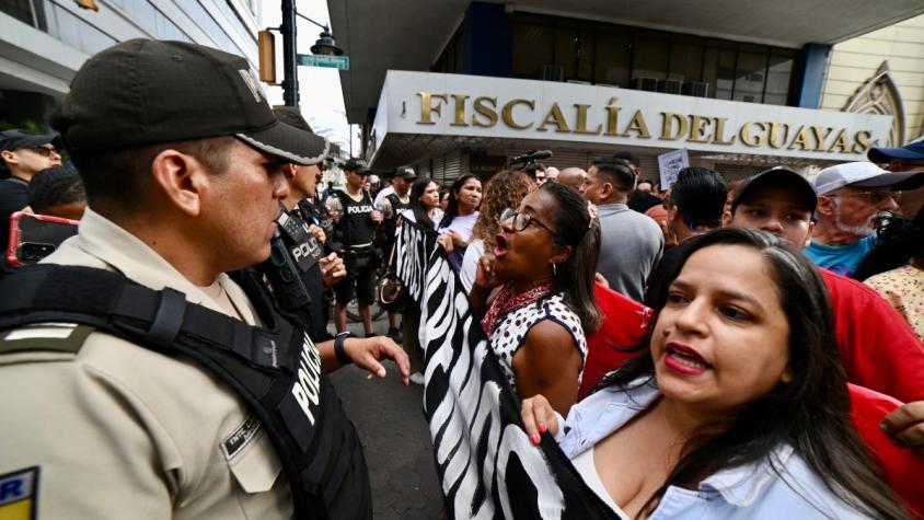 Protestan en Ecuador por desaparición de cuatro adolescentes tras operativo militar Protestan en Ecuador por desaparición de cuatro adolescentes tras operativo militar
