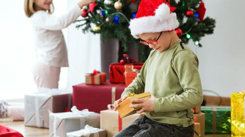 ¿Qué hacer cuando “falla” el Viejito Pascuero?: Cómo manejar la frustración de niños cuando no reciben regalo deseado