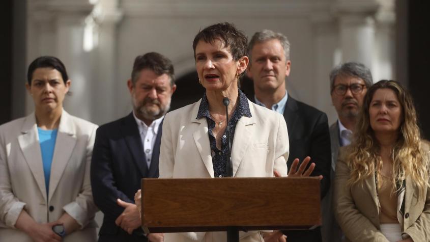 Tohá y posible candidatura presidencial: "Donde se pueda hacer una contribución, ese elemento hay que tomar en cuenta" Tohá y posible candidatura presidencial: "Donde se pueda hacer una contribución, ese elemento hay que tomar en cuenta"