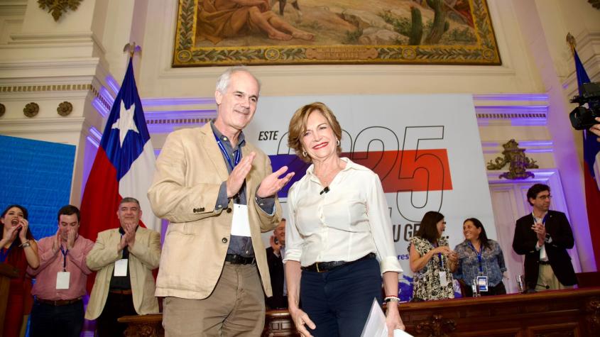 RN proclama a Evelyn Matthei como su candidata presidencial