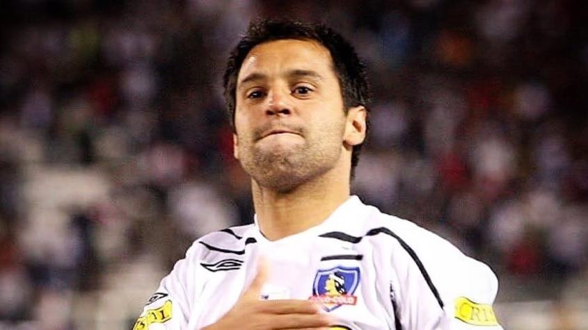 “Es una pena”: Gustavo Biscayzacú denuncia que barristas de Colo Colo destruyeron su auto “Es una pena”: Gustavo Biscayzacú denuncia que barristas de Colo Colo destruyeron su auto