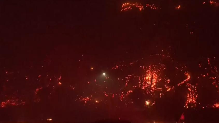 Infernal incendio amenaza a 10 mil casas en California: ya van 30 mil evacuados