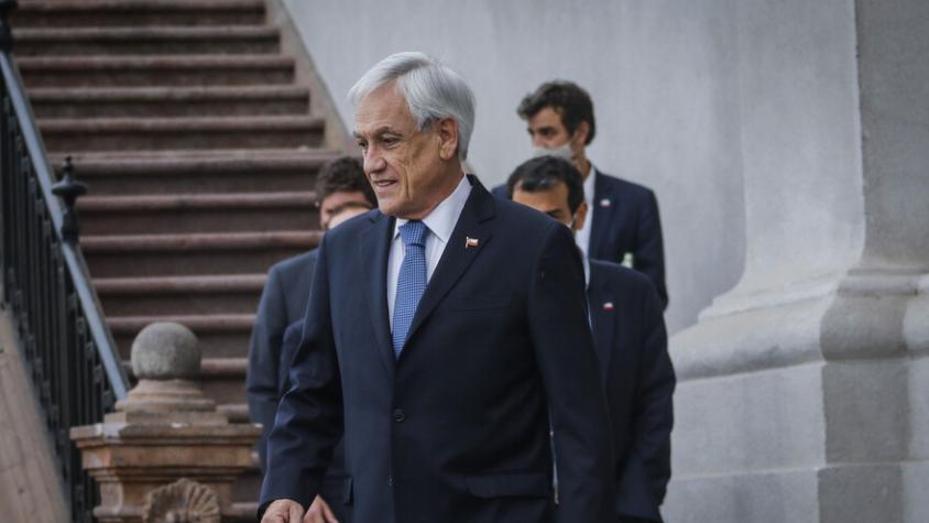 Proponen levantar estatua del expresidente Piñera a un costado de La Moneda