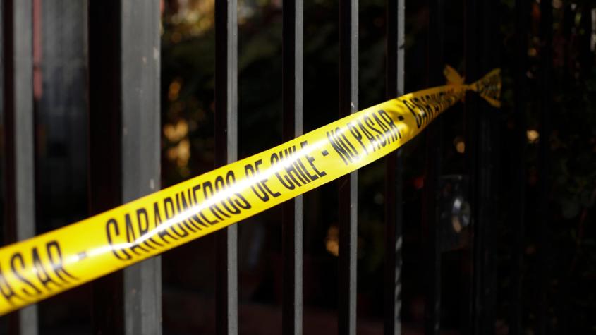 Turba desmanteló casa de hombre que fue asesinado a balazos en Llolleo