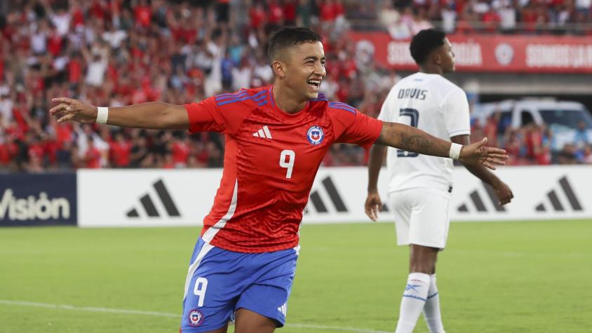 Se metió en la historia: La marca que Nicolás Guerra consiguió en su debut con la Selección Chilena