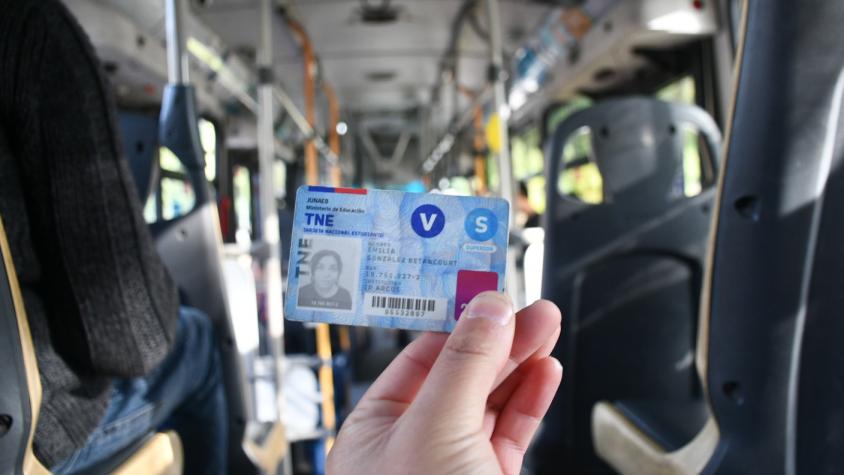 TNE 2025: ¿Hasta cuándo hay plazo para revalidar el pase escolar y cómo hacerlo?