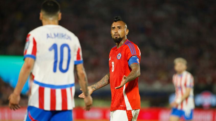 La Roja sufre dura derrota ante Paraguay y queda cada vez más lejos del Mundial La Roja sufre dura derrota ante Paraguay y queda cada vez más lejos del Mundial