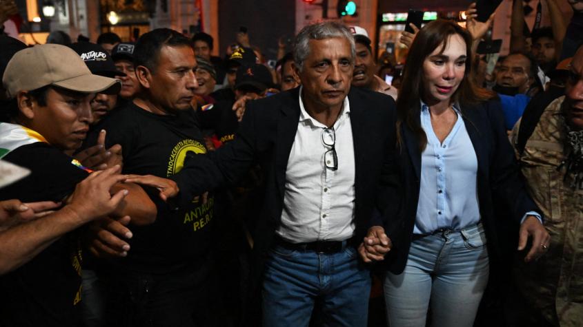 Condenan a expresidente de Perú Ollanta Humala a 15 años de cárcel por lavado de activos