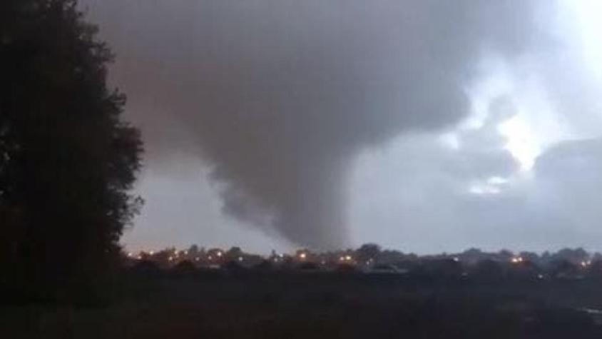 Meteorología emite aviso por nubes con características tornádicas para las provincias de Arauco y Biobío