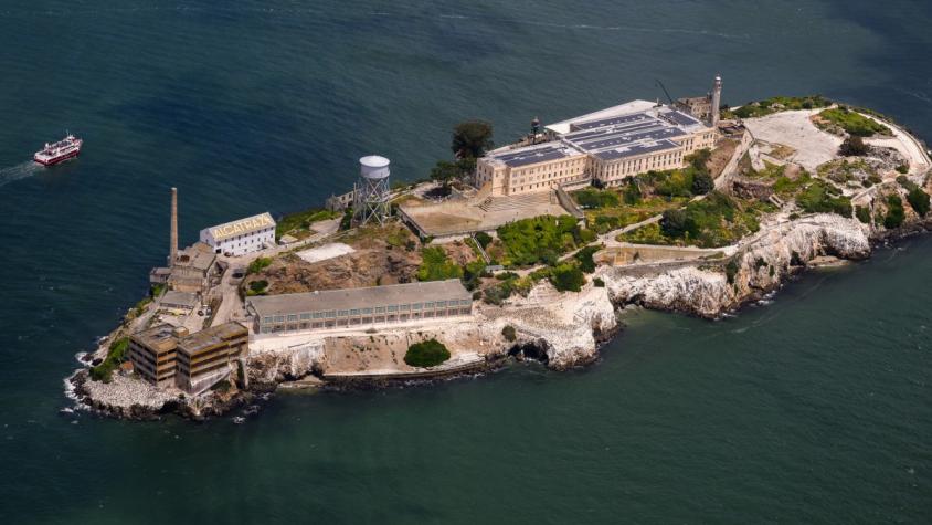 Trump ordena la reapertura de la prisión de Alcatraz para los "delincuentes más despiadados" Trump ordena la reapertura de la prisión de Alcatraz para los "delincuentes más despiadados"