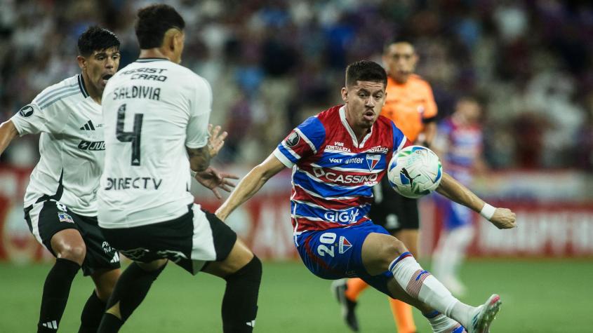 "No puede jugar nunca más": Hinchas de Colo Colo destrozan a jugador tras goles de Fortaleza "No puede jugar nunca más": Hinchas de Colo Colo destrozan a jugador tras goles de Fortaleza