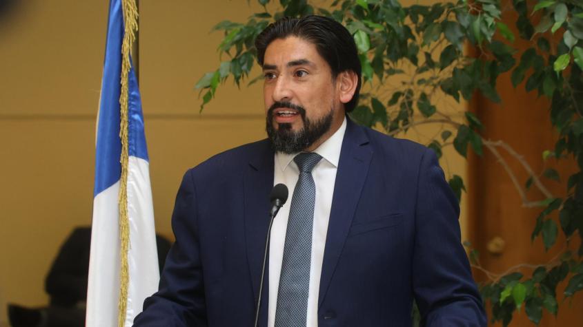 Diputado Oyarzo por Caso Procultura: “El Presidente, cuando vuelva de China, debería declarar ante fiscalía” Diputado Oyarzo por Caso Procultura: “El Presidente, cuando vuelva de China, debería declarar ante fiscalía”