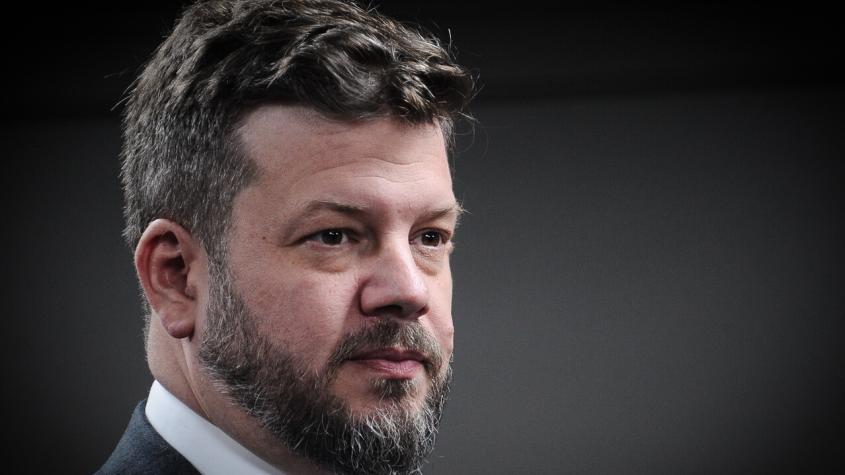 "Los únicos que hicieron pacto con los nazi fueron los comunistas": Kaiser responde a JJ.CC por muñecos colgados "Los únicos que hicieron pacto con los nazi fueron los comunistas": Kaiser responde a JJ.CC por muñecos colgados