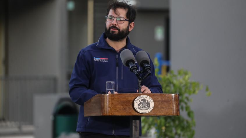 Presidente Boric lamenta accidente de avioneta ambulancia: "Los equipos de búsqueda no van a cejar en sus esfuerzos" Presidente Boric lamenta accidente de avioneta ambulancia: "Los equipos de búsqueda no van a cejar en sus esfuerzos"