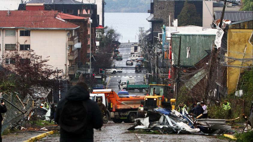 Autoridades descartan nuevo tornado en Puerto Varas tras viralización de registros en redes sociales