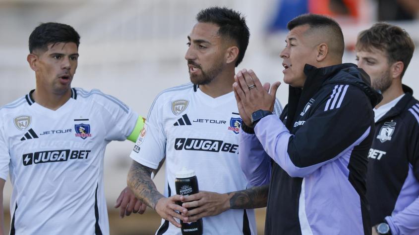 “Es hora de irse”: El apuntado de los hinchas de Colo Colo en el partido contra Deportes Limache “Es hora de irse”: El apuntado de los hinchas de Colo Colo en el partido contra Deportes Limache
