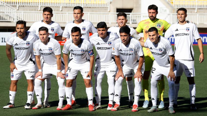 "Impresionantemente malo": El principal criticado por los hinchas de Colo Colo tras eliminación de Copa Chile "Impresionantemente malo": El principal criticado por los hinchas de Colo Colo tras eliminación de Copa Chile