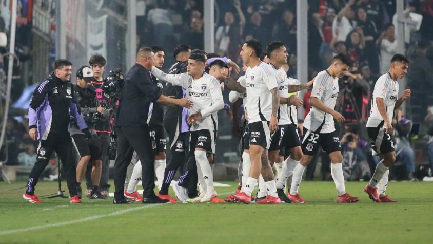 Con dedicatoria para Jorge Almirón: Colo Colo golea a Unión Española y vuelve a los abrazos Con dedicatoria para Jorge Almirón: Colo Colo golea a Unión Española y vuelve a los abrazos
