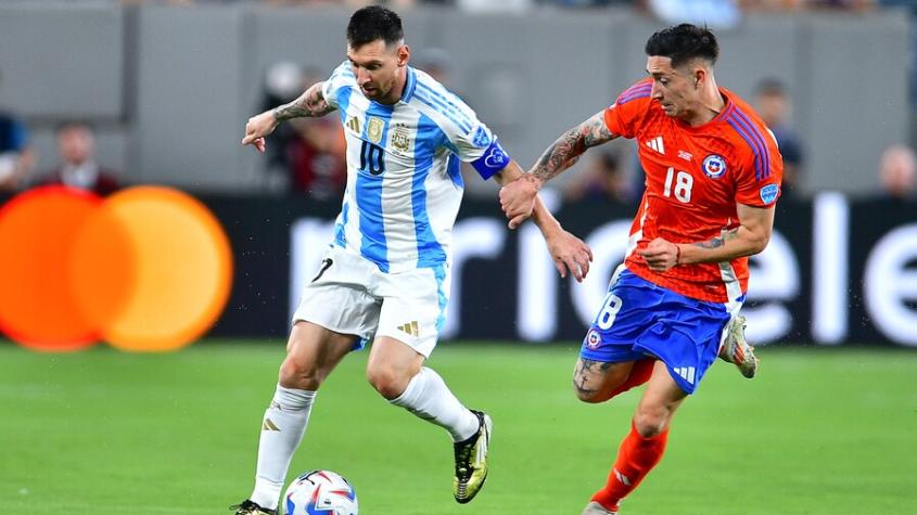 Se sumaría uno "cortado": los futbolistas que ya trabajan en Juan Pinto Durán para duelo de la Roja contra Argentina Se sumaría uno "cortado": los futbolistas que ya trabajan en Juan Pinto Durán para duelo de la Roja contra Argentina