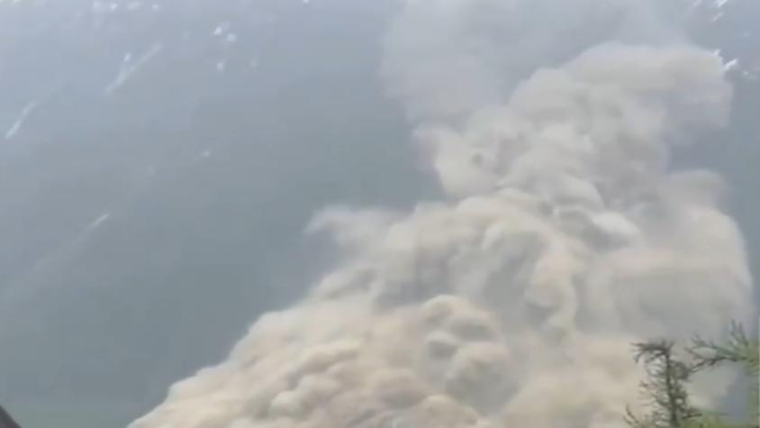 VIDEO | Deslizamiento de glaciar en Suiza destruye parte de un pueblo y deja un desaparecido