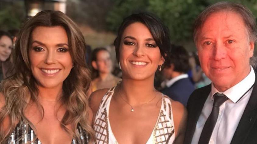 "Él es todo para mí": El día que la hija menor de Carolina Arregui detalló cómo Roy Sothers se transformó en su padre "Él es todo para mí": El día que la hija menor de Carolina Arregui detalló cómo Roy Sothers se transformó en su padre
