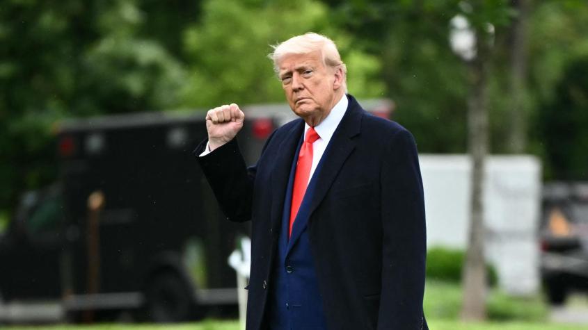 Trump amenaza a la Unión Europea con aranceles de 50% a partir del 1 de julio