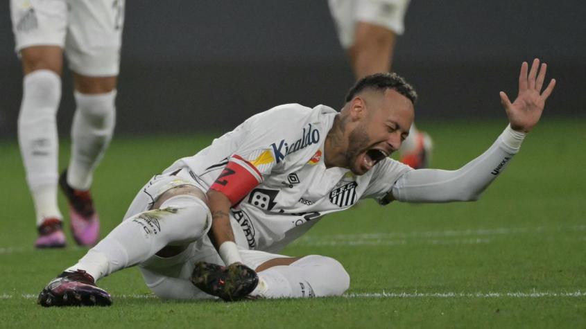 Santos sorprende y toma una decisión por el futuro de Neymar Santos sorprende y toma una decisión por el futuro de Neymar
