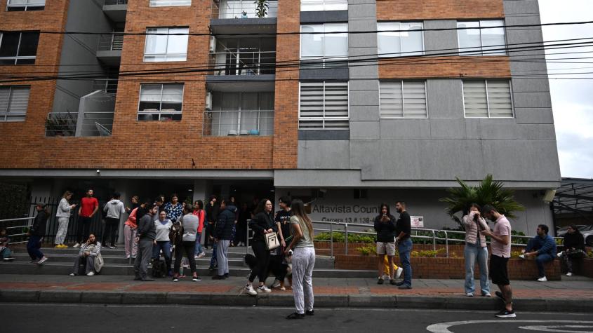 VIDEOS: Los primeros registros del fuerte temblor 6.5 que sacudió el centro de Colombia VIDEOS: Los primeros registros del fuerte temblor 6.5 que sacudió el centro de Colombia