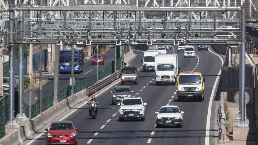 Fin del pase diario: vehículos sin tag pagarán el doble por pasar en pórticos de autopistas Fin del pase diario: vehículos sin tag pagarán el doble por pasar en pórticos de autopistas