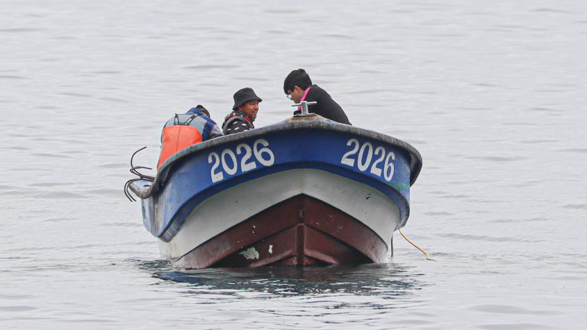 Búsqueda de pescadores desaparecidos en San Pedro de la Paz: Encuentran embarcación sin ocupantes Búsqueda de pescadores desaparecidos en San Pedro de la Paz: Encuentran embarcación sin ocupantes