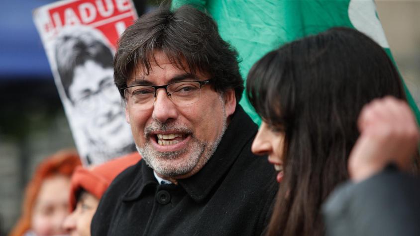 Qué hay detrás del discreto (pero influyente) apoyo de Jadue a la campaña de Jara