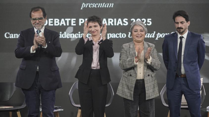 "Quería que me preguntaran por Venezuela y por Cuba": La declaración de Jara que desató risas en debate "Quería que me preguntaran por Venezuela y por Cuba": La declaración de Jara que desató risas en debate