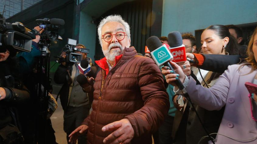 Hermosilla sale de la cárcel apuntando contra el "proceder" y la "actuación" del Ministerio Público Hermosilla sale de la cárcel apuntando contra el "proceder" y la "actuación" del Ministerio Público