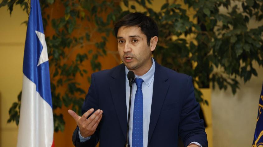 Diputado Calisto alega inocencia tras querella del CDE por fraude al fisco: 
