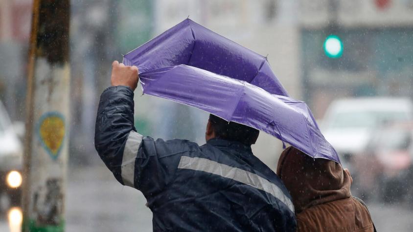 Emiten aviso por viento normal a moderado para 10 regiones: Podría llegar a 80 km/h en algunos sectores