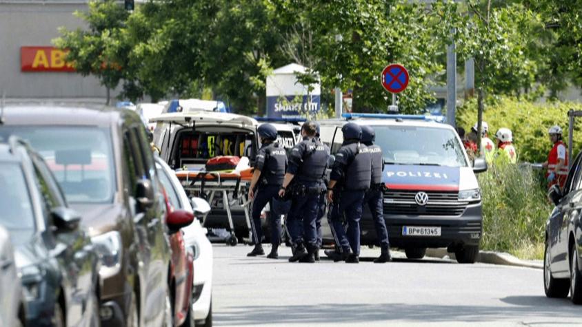 Al menos 10 muertos en un ataque a tiros en un colegio en Austria: exalumno sería el autor de los disparos Al menos 10 muertos en un ataque a tiros en un colegio en Austria: exalumno sería el autor de los disparos