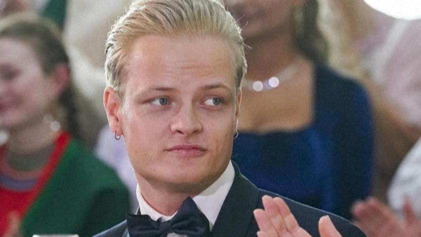 Los 23 delitos que podrían imputarle a Marius Borg, hijo de la princesa de Noruega: Arriesga varios años de cárcel Los 23 delitos que podrían imputarle a Marius Borg, hijo de la princesa de Noruega: Arriesga varios años de cárcel