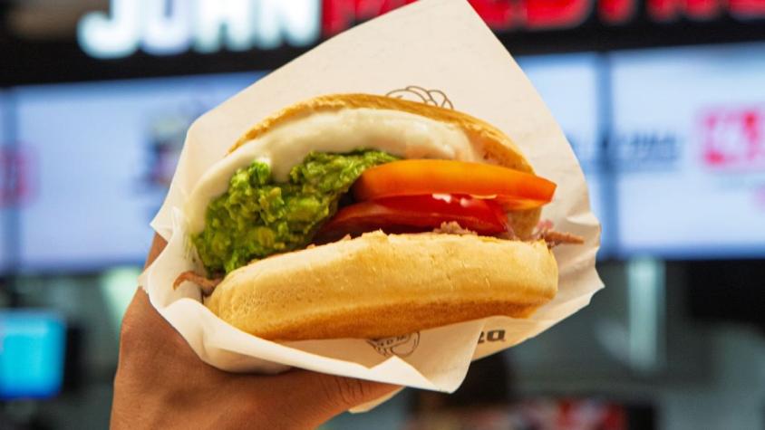 Local de comida rápida ofrece $2 millones para quienes cumplan con este inédito desafío "este martes" Local de comida rápida ofrece $2 millones para quienes cumplan con este inédito desafío "este martes"