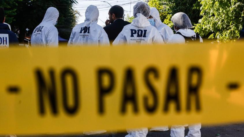 Brutal crimen en Peñalolén: hallan a hombre baleado en su hogar durante la madrugada Brutal crimen en Peñalolén: hallan a hombre baleado en su hogar durante la madrugada