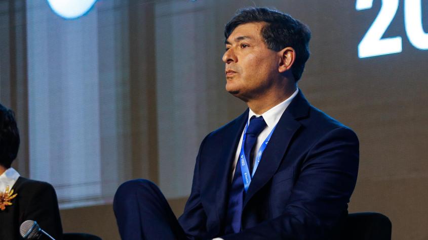 Parisi cita a Arjona tras ser consultado por deuda de pensión a sus hijos: "El amor se cohíbe en los tribunales" Parisi cita a Arjona tras ser consultado por deuda de pensión a sus hijos: "El amor se cohíbe en los tribunales"