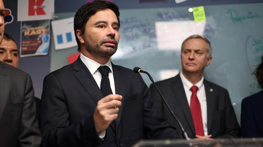 Carter arremete contra Matthei ante conflicto con Kast y recuerda "kiotazo" Carter arremete contra Matthei ante conflicto con Kast y recuerda "kiotazo"