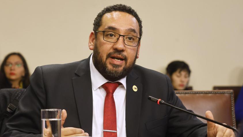 Parodia sobre Cataldo desató cuestionamientos de RN y la UDI desdramatizó lo que consideró una "crítica política"