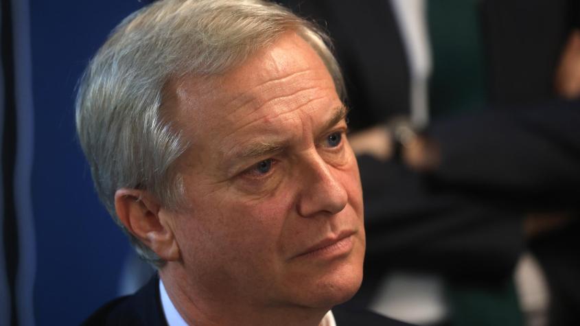 Kast invita a Jara, Vallejo y Orellana a hablar "de los temas importantes" tras acusaciones de estrategia política con Kaiser Kast invita a Jara, Vallejo y Orellana a hablar "de los temas importantes" tras acusaciones de estrategia política con Kaiser