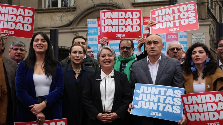 Jara presenta a su equipo de campaña: "Se van a ir sumando más personas" Jara presenta a su equipo de campaña: "Se van a ir sumando más personas"