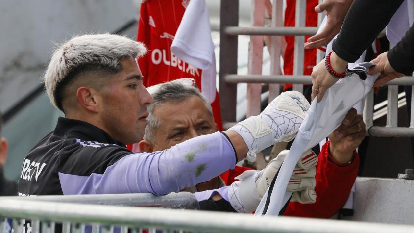 "Claro que es una opción": Este es el portero que puede reemplazar a Brayan Cortés en Colo-Colo "Claro que es una opción": Este es el portero que puede reemplazar a Brayan Cortés en Colo-Colo