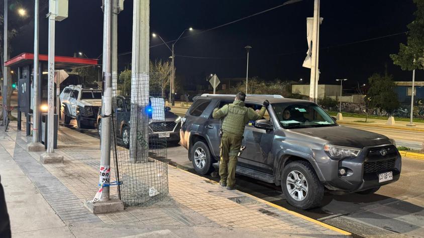 Hombre es asesinado en La Pintana: sujetos siguieron disparando pese a presencia de carabineros