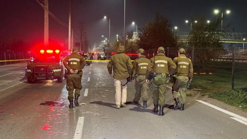 Carabineros mata a hombre tras persecución: les habría apuntado con un arma Carabineros mata a hombre tras persecución: les habría apuntado con un arma
