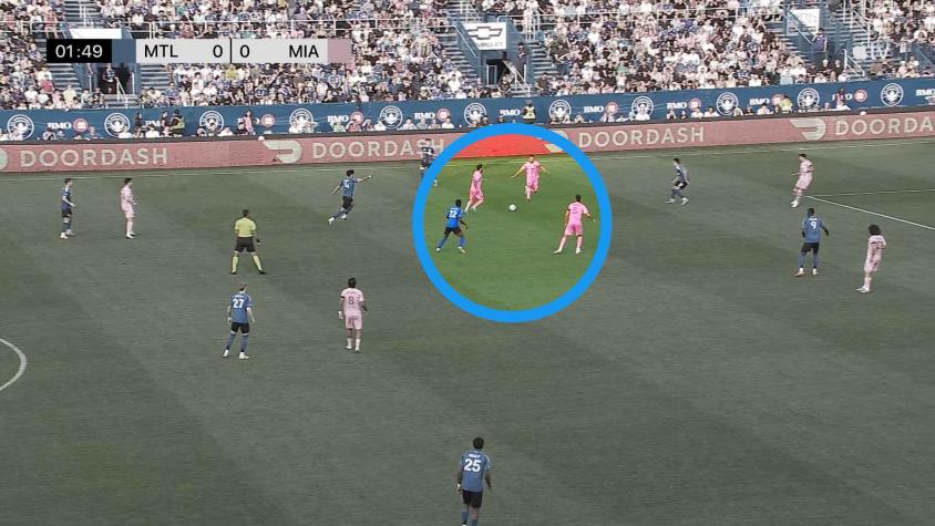 ¡Dejó a Falcón desconcertado! El error de Messi que terminó con un gol en contra ¡Dejó a Falcón desconcertado! El error de Messi que terminó con un gol en contra