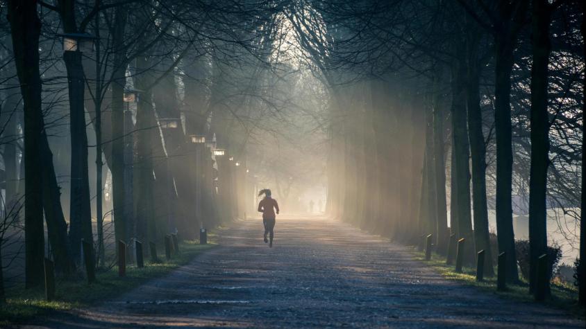Tips para correr en invierno: las cuatro claves que entrega un experto Tips para correr en invierno: las cuatro claves que entrega un experto